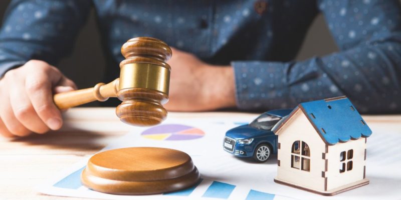 Choosing a Pompano Beach Property Damage Lawyer: What You Need to Know